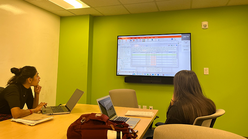 WE Lab fellows Dhaani Dhaani '23 MPH and Selena Chom '21, '23 MPH discuss research.