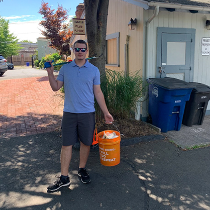 Ian Boyce ’24 worked with Neighborhood Housing Services of New Haven.