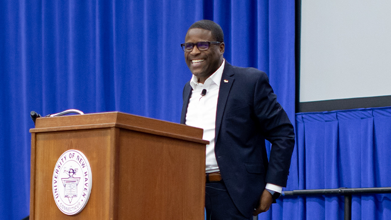 Lamond Daniels ’09 MPA delivers the keynote address.