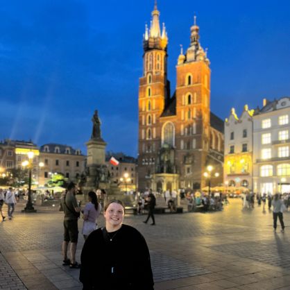 Sierrah Guyette ’26 outside St. Mary's Basilica in Kraków