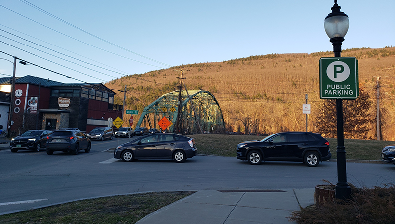 Beatrice Glaviano ’26 stopped in Brattleboro, Vermont. 